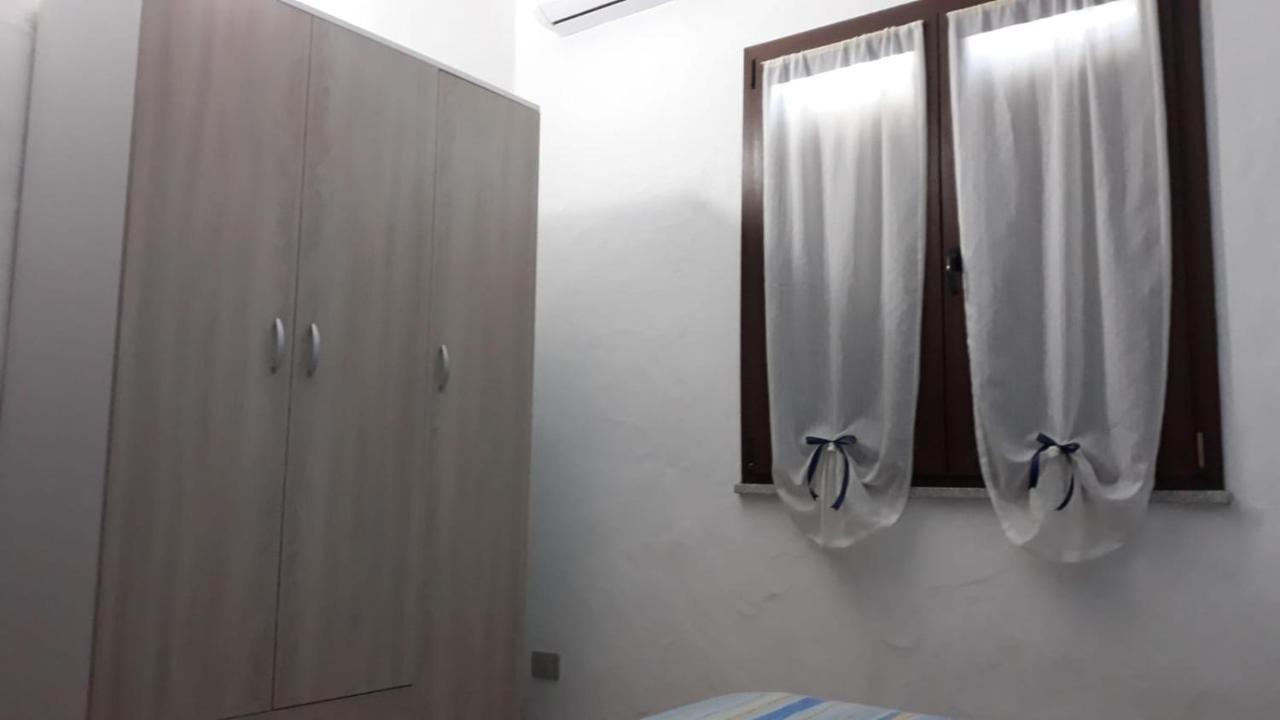 Appartamento Vista Mare กาลาเซตตา ภายนอก รูปภาพ